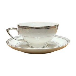 Taza de té Mikasa Fine China Barclay 8258 patas borde plateado Japón ~ sin platillo - Imagen 1 de 12