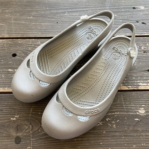 crocs jayna slingback