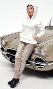 American Diorama 1/18 Scale Car Meet Girl I Polyresin figure model display - Picture 1 of 4