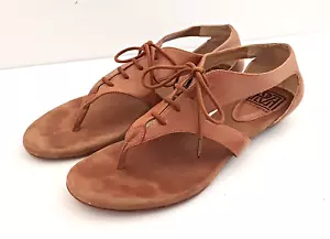 Pour La Victoire Brown Leather Thong Flat Sandal Leather Lace Up Front Sz 8 - Picture 1 of 11