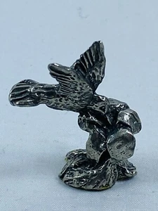 Vintage Mini Zinn Kolibri mit Blume Figur 1,25" - Bild 1 von 9