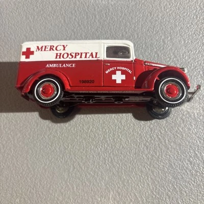 MATCHBOX YYM35192 MODELS OF YESTERYEAR 1937 GMC AMBULANCE - Image 1 of 4