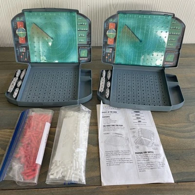 1996 Milton Bradley Battleship Complete Travel Cases w/Ships Pegs - NO BOX (C4) - Image 1 of 4
