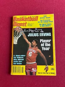 1981, Julius (DR.J.) Erving, Autographed (Beckett) "Basketball Digest "Magazine - Picture 1 of 2