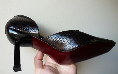 Zapatos de salón de piel de serpiente genuinos de colección RAROS zapatos de moda edición limitada NUNCA USADOS Foto 1 de 4