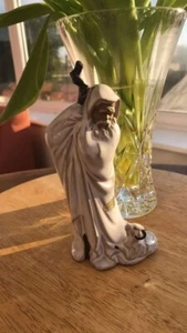 SHIWAN MUDMAN COLLECTABLE GLAZED FIGURINE - No. 171 - OLD MAN & LAMB - Picture 1 of 3