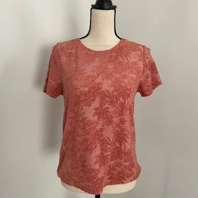 CC California Palm Leaf Short Sleeve Shirt Medium Red Textured Coastal Boho Chic - Image 1 of 4