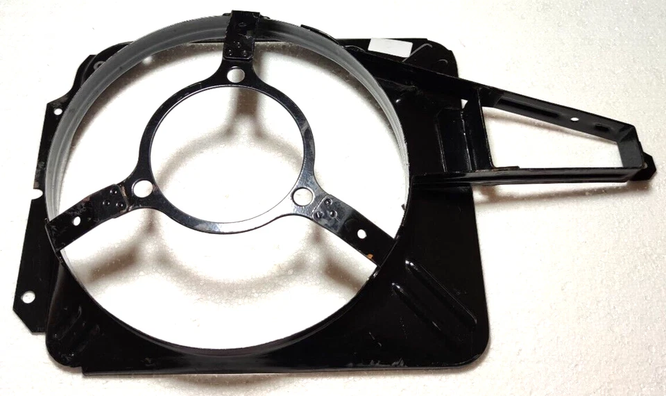 Cubierta del ventilador LADA 2103 2104 2105 2106 2107 Cubierta del ventilador METAL Foto 1 de 4