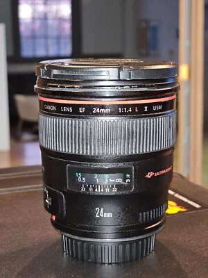 Canon EF 24 mm F/1,4 L II USM Foto 1 de 4