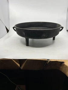 Antique Cast Iron Spider Skillet 3 Legged - Picture 1 of 10