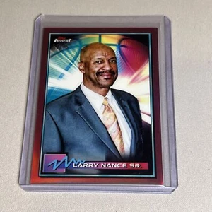 2021 Topps Finest Larry Nance SR. #8 Pink Holo Refractor /75 Suns Cavaliers NBA - Bild 1 von 7