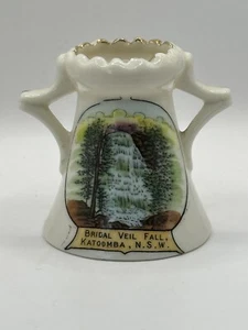 Vintage Souvenir Vase Early View Of Bridal Veil Fall Katoomba N.s.w - Picture 1 of 6