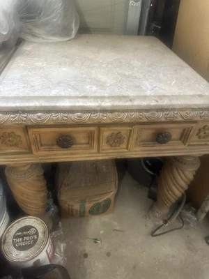 Mesa de centro vintage de madera de mármol Foto 1 de 3