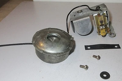 LIONEL #2240-2245, #2363-2383 F3s HORN/RELAY/ BRACKET W/HARDWARE HORN WORKS - Image 1 of 4