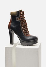 dauphine block heel bootie