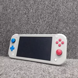 Nintendo Switch Lite Pokemon Zacian Zamazenta Edition Console Scudo Spada USATA - Foto 1 di 11