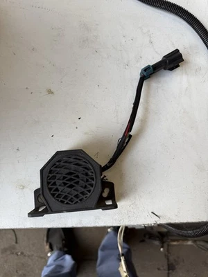 ALARMA DE RESPALDO CUMMINS 4009768 Foto 1 de 3