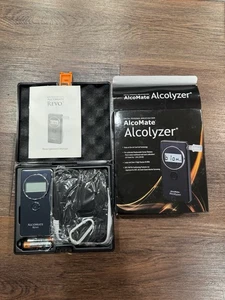AlcoMate Revo Digitaler Persönlicher Alkoholtester - Neu in geöffneter Verpackung - Bild 1 von 10