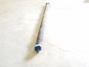 Rear Drive Shaft 133" Wb Manual 2WD 1 Piece | Fits 1993-1997 Ford F250 F350 - Picture 1 of 12