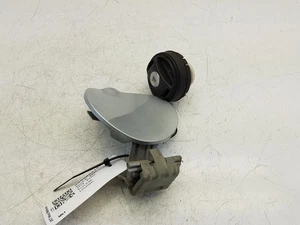 TOYOTA AYGO TANKDECKEL SILBER BENZIN MK1 2014 - Bild 1 von 8