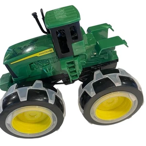 Tomy Johns Deere Lightening Wheels Tractor - Picture 1 of 9