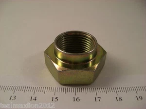 Ecrou 20 x 1,50 de moyeu AV Peugeot 104 205 309 106 306 Samba LN Visa C15 AX ZX - Picture 1 of 1