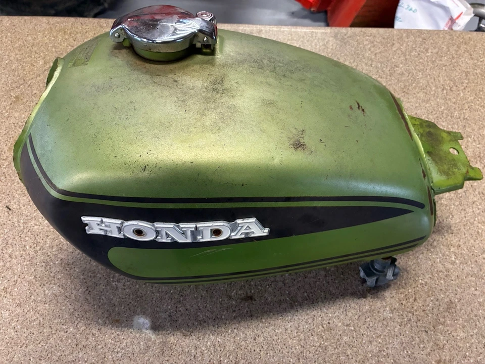 1974 Honda CL 360 CL360 pintura original tanque de gasolina verde preto branco combustível embaralhador - Imagem 1 de 4