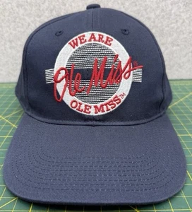 Cappello OLE MISS Rebels di THE GAME - Logo rotondo grande - NUOVO DI ZECCA con cerchio TAGS - Foto 1 di 4