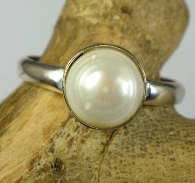 Anillo redondo natural de piedras preciosas de 12,25 quilates de perlas blancas del Mar del Sur de Tahití para hombre Foto 1 de 4