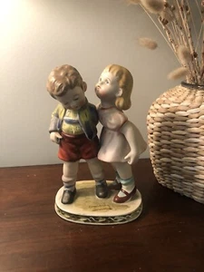 Vintage Wales Japan Ceramic Kissing Couple Boy and Girl Figurines Collectible 8" - Picture 1 of 11