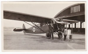 WWII 1930s aereo vintage RAF FAIRCHILD RIFORNIMENTO FOTO REALE Canada WW2 pompa benzina - Foto 1 di 4