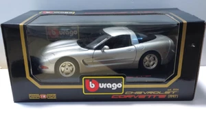 BURAGO DIAMONDS 1:18 AUTO DIE CAST METAL CHEVROLET CORVETTE 1997 ARGENTO 3056 - Foto 1 di 5