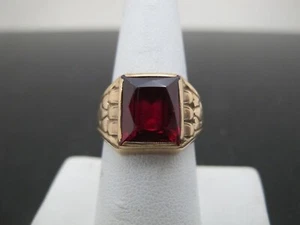 Emerald Cut Red Lab Created RUBY & 10k Yellow Gold SIGNET Unisex Ring - Picture 1 of 6