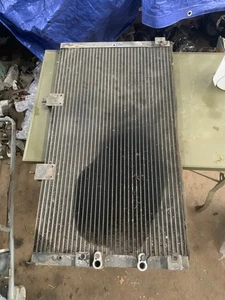 95-00 Lexus LS400 XF20 HVAC Air Conditioning Condenser - Picture 1 of 3