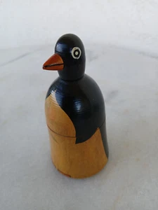 Art Matroschka Rarität Holz Pinguin zum Öffnen mit kleinem Pinguin alt - Bild 1 von 4