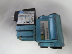 MAC 35A-E00-DAAJ-1KJ VALVE W/ MAC 35AMPMO12R - Picture 1 of 4