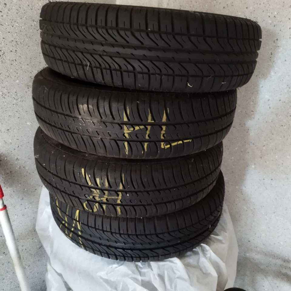 KFZ Sommer-Reifen 165/70 R 13 83R  - Bild 1 von 3