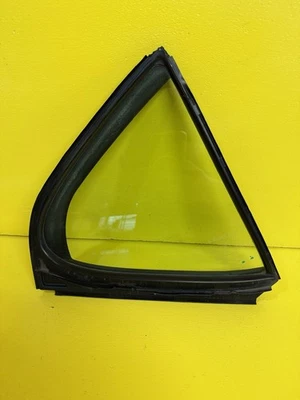 Lexus IS250 IS350IS F 2006-2014 puerta trasera derecha cuarto ventana 68188-53030 Foto 1 de 4