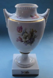 FURSTENBERG China ROCOCO DRESDEN FLOWERS Deco Vintage Porcelain HANDLED URN VASE - Picture 1 of 12