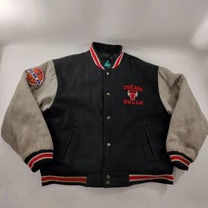 Vintage LOGO ATHLETIC Chicago Bulls NBA Basketball Varsity Jacket 90s Jordan Large - Bild 1 von 12
