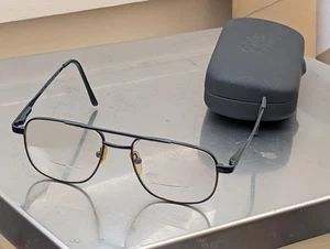 Vintage Eye Deal Black Wire Eyeglass Frames 50-18 – with Hard Case - Picture 1 of 4