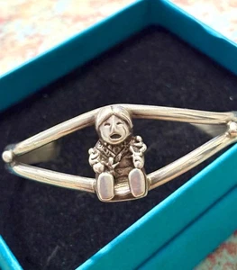CAROL FELLEY Sterling Silver NATIVE INDIAN STORYTELLER 925 Cuff Bracelet 6.75” - Picture 1 of 3