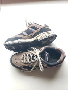 Skechers Sport Herren - braun und schwarz Größe US 8 UK AUS 7 - sehr guter Zustand. - Bild 1 von 11