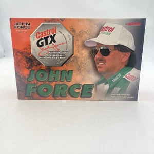 John Force Castrol GTX 2001 Mustang Limited Edition Maßstab 1:24 Funny Car 1/3500 - Bild 1 von 9