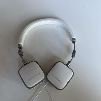ORIGINAL Harman Kardon Soho Slim WIRED Foldable  Headphones White Tested - Image 1 of 4