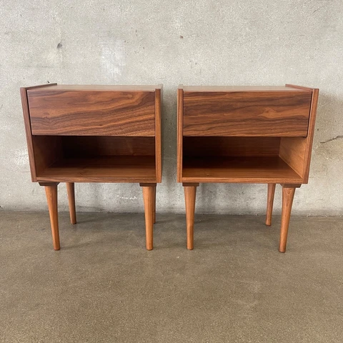 Modern Walnut Nightstands (Pair) MCM Cover