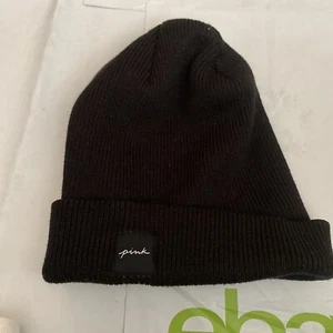 NIP VICTORIA'S SECRET PINK RIB BEANIE HAT - Picture 1 of 2