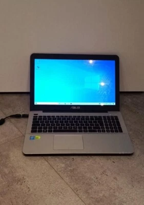 Asus R556L  15,6“ - Core i5 - 1TB HDD - Windows 10 - Laptop/ Notebook - Bild 1 von 4