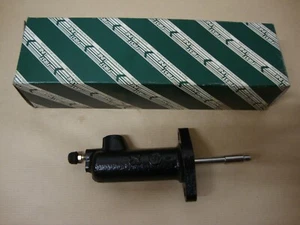 FBA2071 First Line Clutch Slave Cylinder Fits Mercedes 200D/240D W123 1976-1980  - Picture 1 of 1