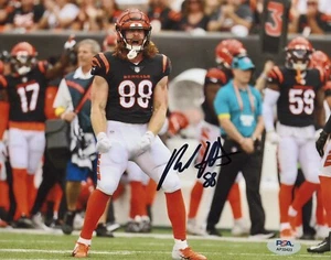 Hayden Hurst Signed Autographed Cincinnati Bengals 8x10 Photo Psa/Dna Coa - Picture 1 of 2